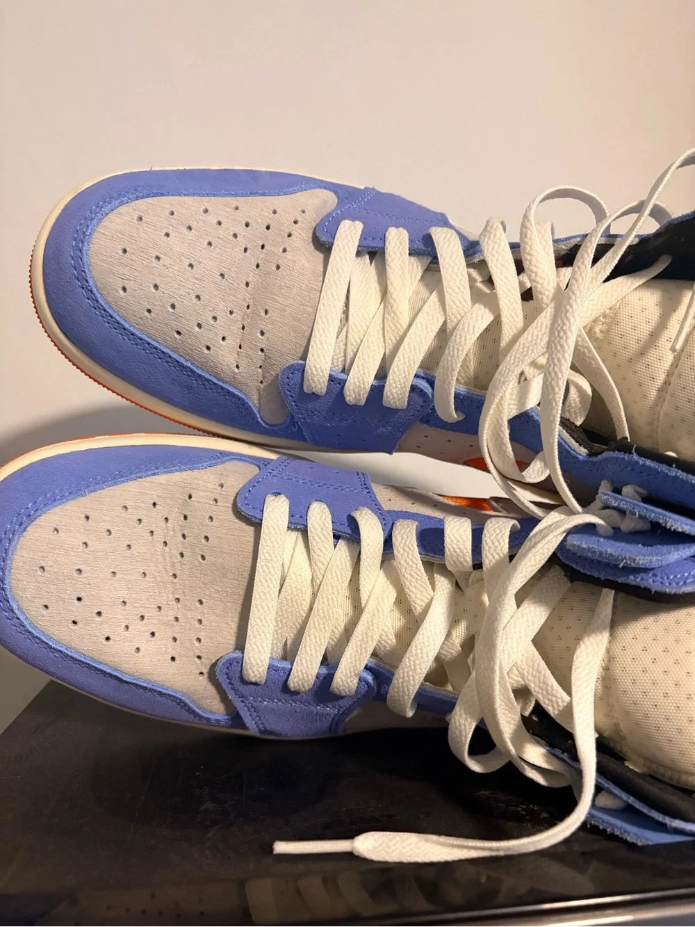 Men’s Jordan 1s Sz 10. Blue and Orange